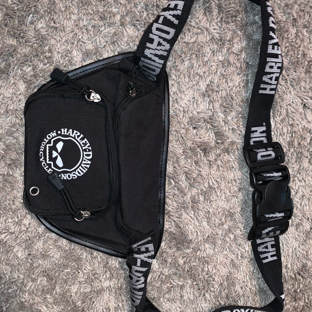 COPY - LIKE NEW HARLEY DAVIDSON WAIST BAG